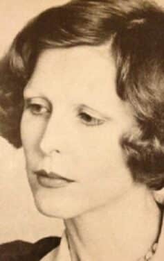 Елізабет Мак-Нілл Елізабет Мак-Нілл