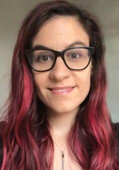 Елі Хейзелвуд (Алі Гейзелвуд) Елі Хейзелвуд (Алі Гейзелвуд)