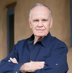 Кормак Маккарті Кормак Маккарті