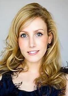 Маріша Пєссл Маріша Пєссл