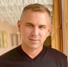 Олександр Авраменко Олександр Авраменко