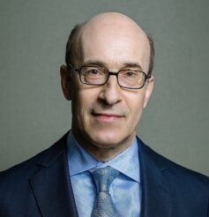 Кеннет Рогофф Кеннет Рогофф