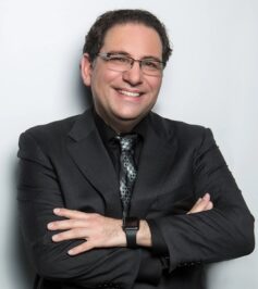 Кевін Митник Кевін Митник