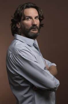 Фредерік Бегбедер Фредерік Бегбедер