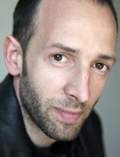 Поль Коуе Поль Коуе