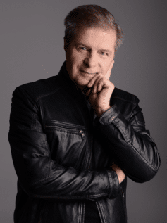 Кшиштоф Бохус Кшиштоф Бохус