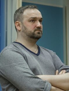 Артемій Кірсанов Артемій Кірсанов