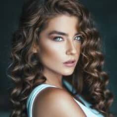 Міла Мур Міла Мур