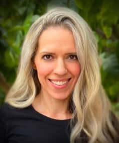 Крістен Гелмстеттер Крістен Гелмстеттер