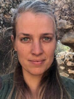 Сильвія Лінстедт Сильвія Лінстедт