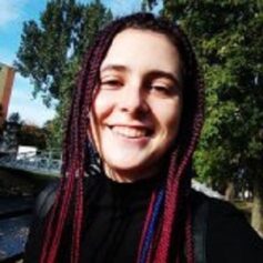 Алезія Белл Алезія Белл