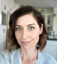 Ешлі Спайрс Ешлі Спайрс