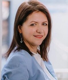 Ніна Кур’ята Ніна Кур’ята