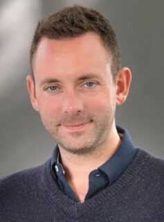 Раґнар Йонассон Раґнар Йонассон