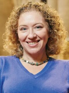 Сара Гріствуд Сара Гріствуд