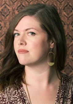 Емілі Дж. Тейлор Емілі Дж. Тейлор