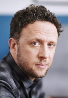 Кіран Ларвуд Кіран Ларвуд