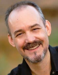 Натан Фоукс Натан Фоукс