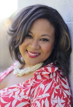 Жасмін Гіллорі Жасмін Гіллорі