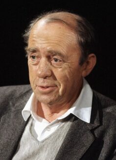 Гайнріх Бьолль Гайнріх Бьолль