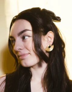 Констанца Казаті Констанца Казаті