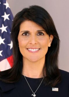 Ніккі Гейлі Ніккі Гейлі