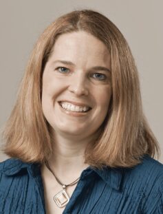 Дженніфер Нільсен Дженніфер Нільсен