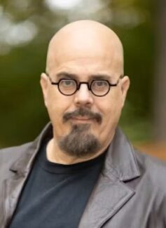 Крістофер Б’юлман Крістофер Б’юлман