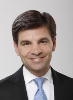 Джордж Стефанопулос Джордж Стефанопулос